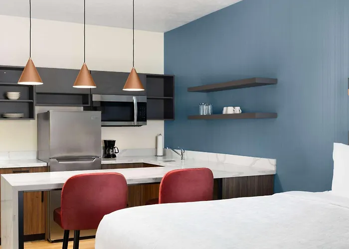 Hawthorn Extended Stay By Wyndham Kingman