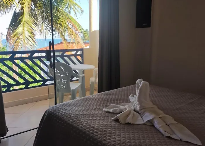 Dolphin Pousada&Suites