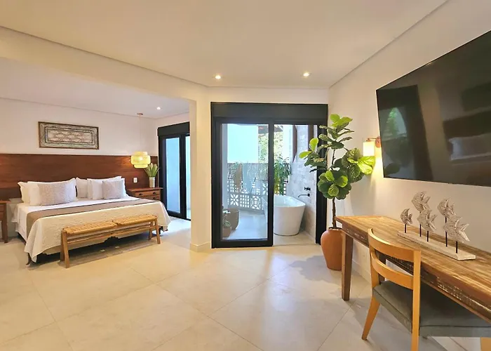 Coconut'S Maresias Hotel