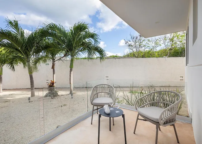 Azulea Isla Mujeres Hotel
