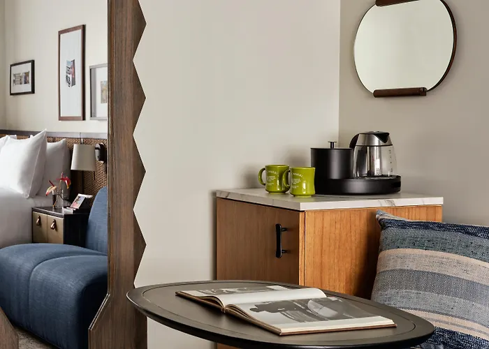Romer House Waikiki (Adults Only)