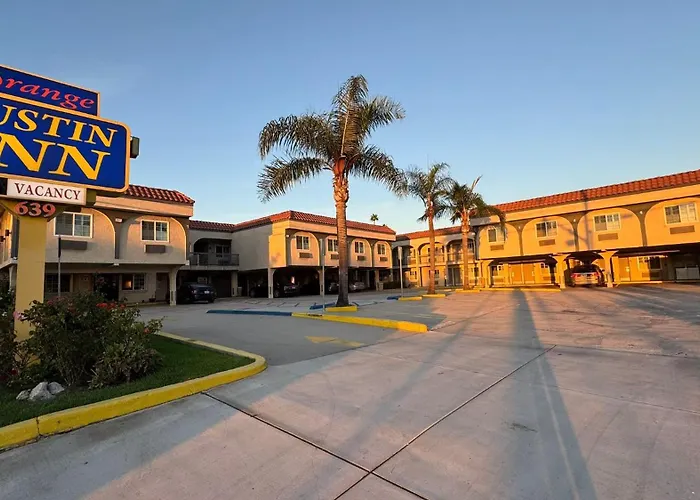 Orange Tustin Inn In Orange