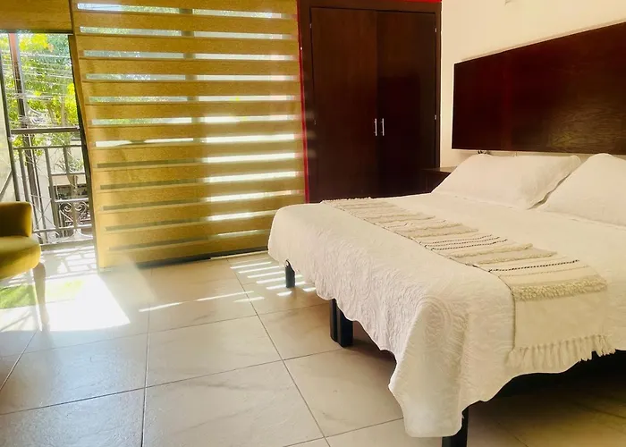 Casa Hotel Marchel