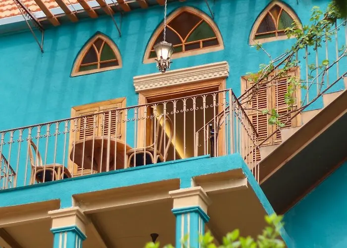 Beit Toureef - Home