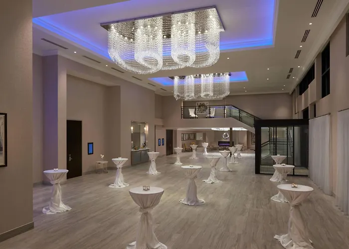 Towneplace Suites By Marriott Oshawa