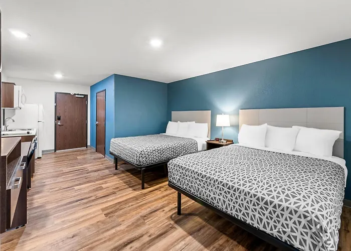 Woodspring Suites Kansas City Airport