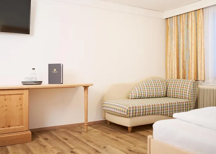 Hotel Vorderronach Sommer-Joker-Card In Saalbach & Parkplatz