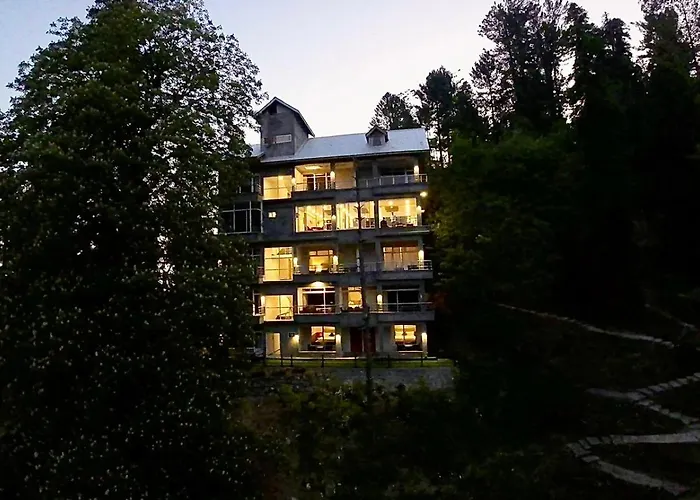 Fogland Hotel Nathia Gali