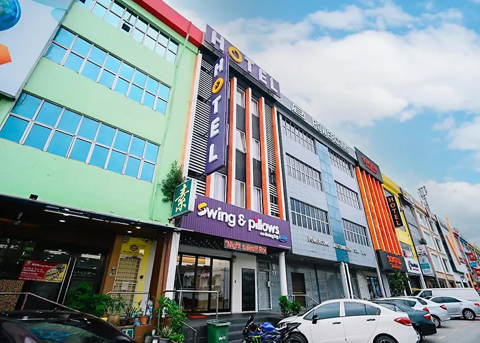 Swing & Pillows - Kelana Jaya Selangor