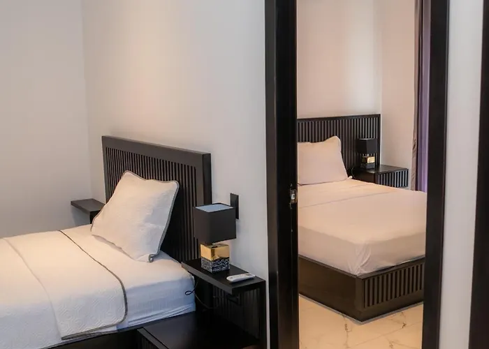 Manta Surf Hotel