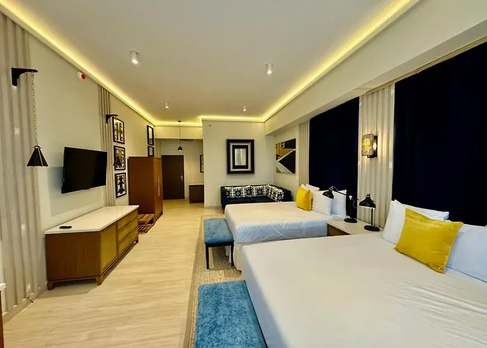 Metro Art Hotel