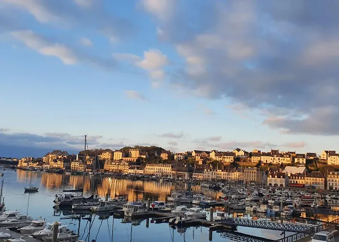 Anatoline - Appart'Hotel Vue Mer - Sea View Apartments - Audierne