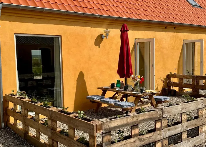 Fantastic Holiday Apartment - Asta