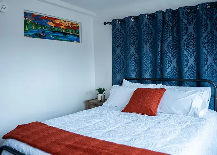 Vasanoja Suite 102, Hyland Hotel