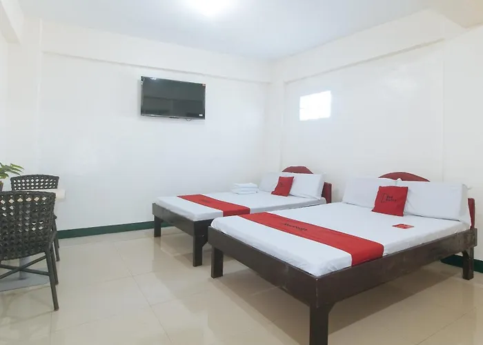 Reddoorz @ Western Bicutan Transients Inn