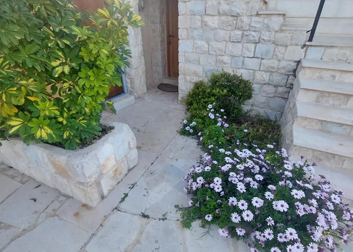 Abdelli Terraces In Batroun
