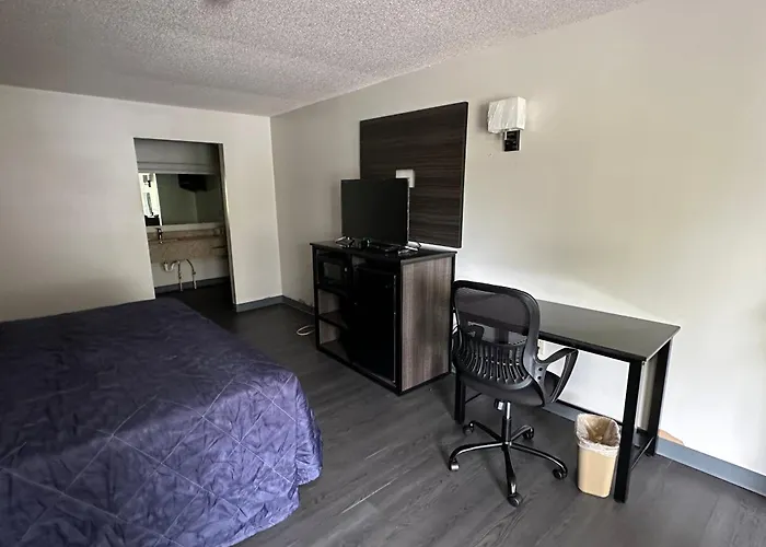 Economy Inn