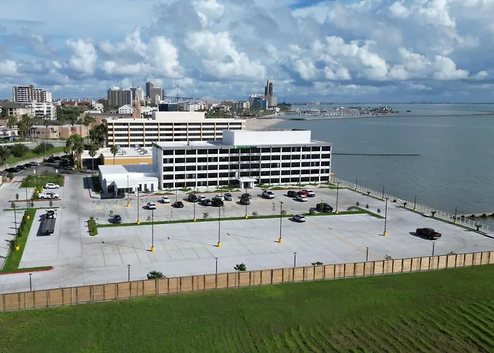 Holiday Inn Express Corpus Christi - Beachfront By Ihg