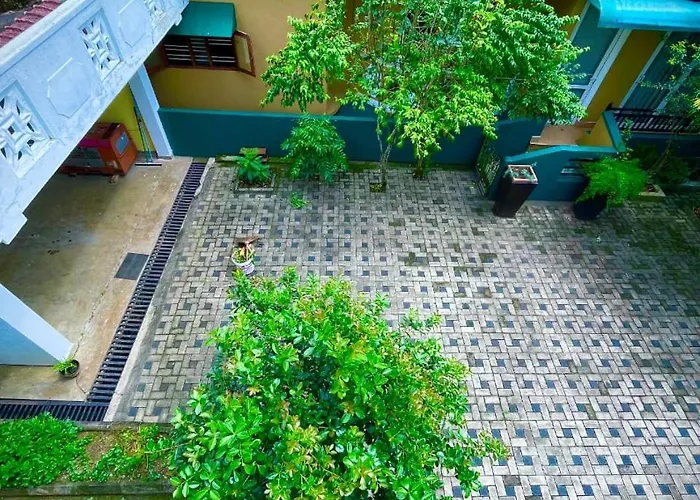 Elegant Stays Villa