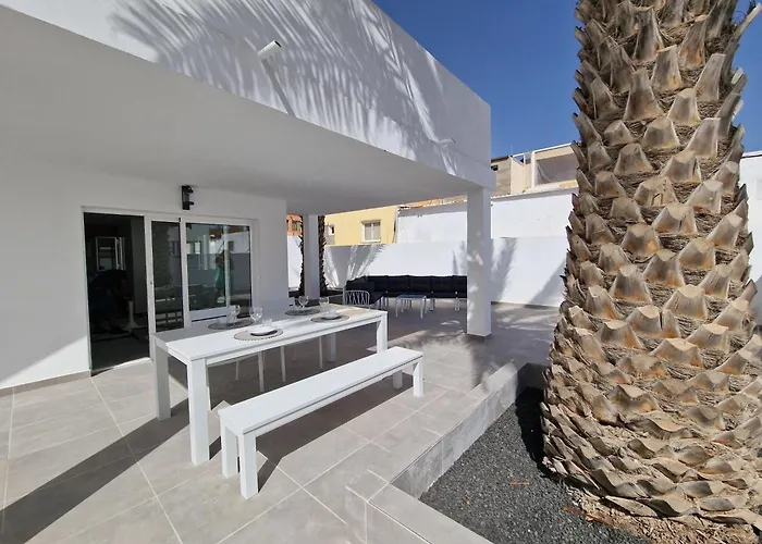 Hoy Caleta Apartments