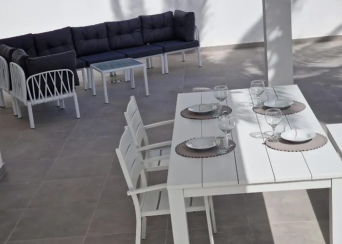 Hoy Caleta Apartments