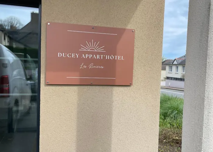 Ducey Appart'Hotel - Les Rivieres