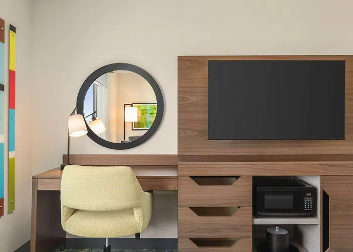 Hampton Inn & Suites Oroville