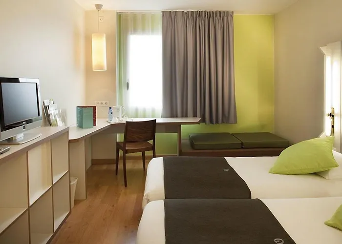 Travelodge Bcn Cornella Fira