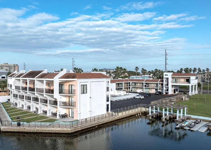 Windwater Hotel And Marina
