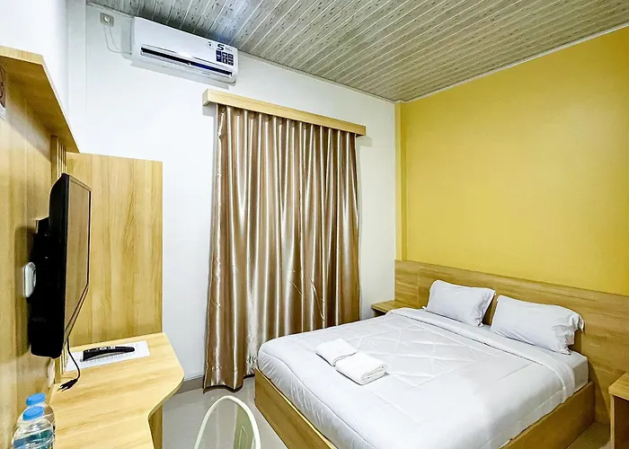 Reddoorz Plus At Krishna Homestay Kupang