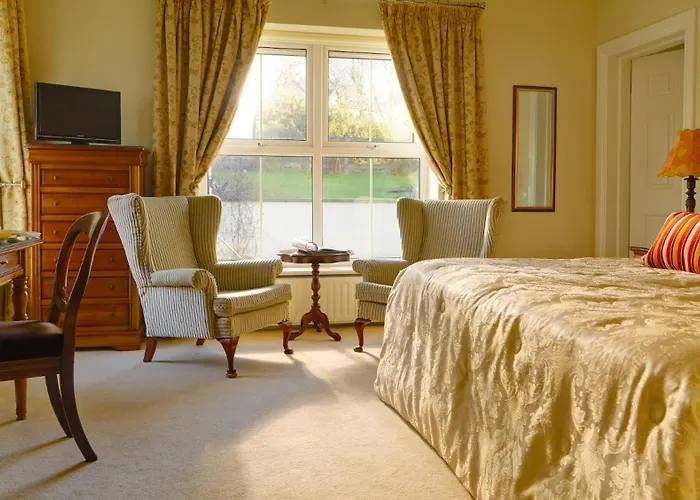 Castlewood House