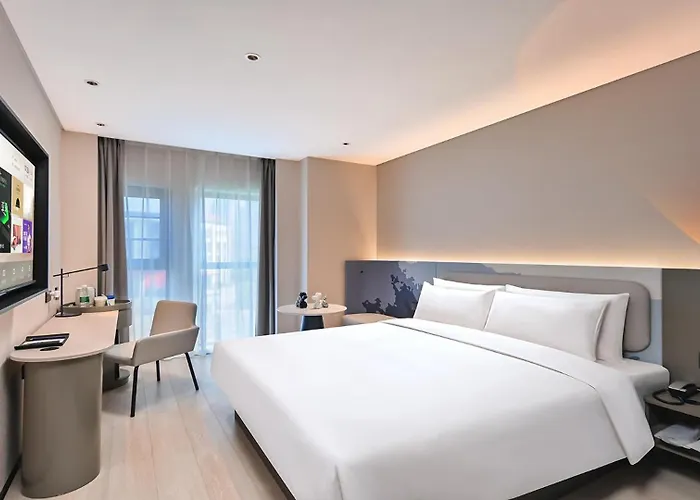 Atour Light Hotel Kunming Huanhu Road Dianchi Convention And Exhibition Center