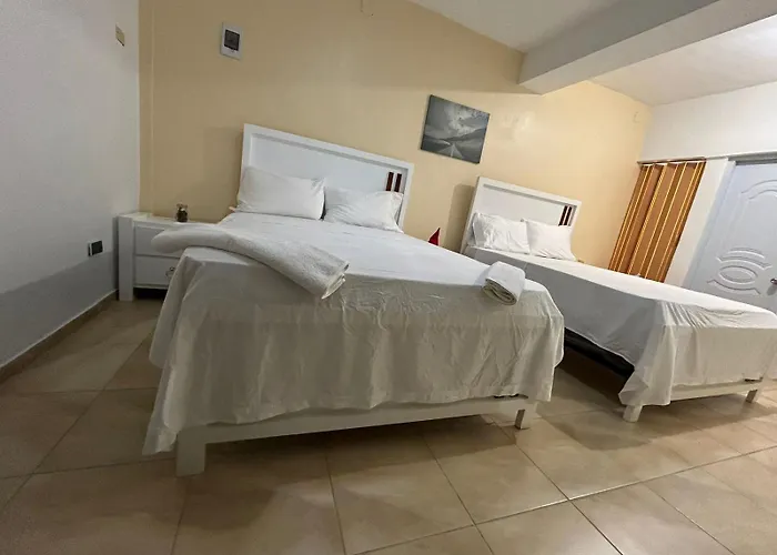Habitación doble Villa Marchena Azua