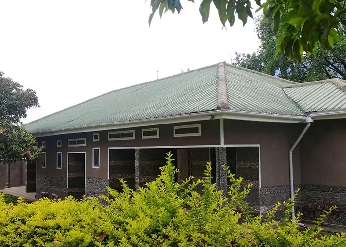 Rwenzori Base camp tour Holiday Inn