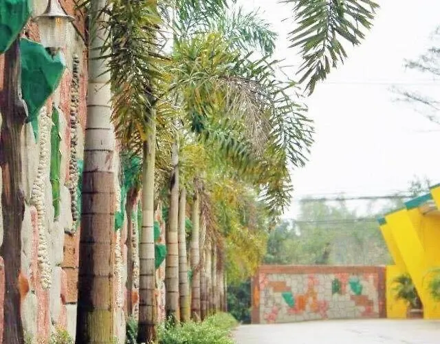 Dreaming Forest Hotel - Soro Soro, Batangas