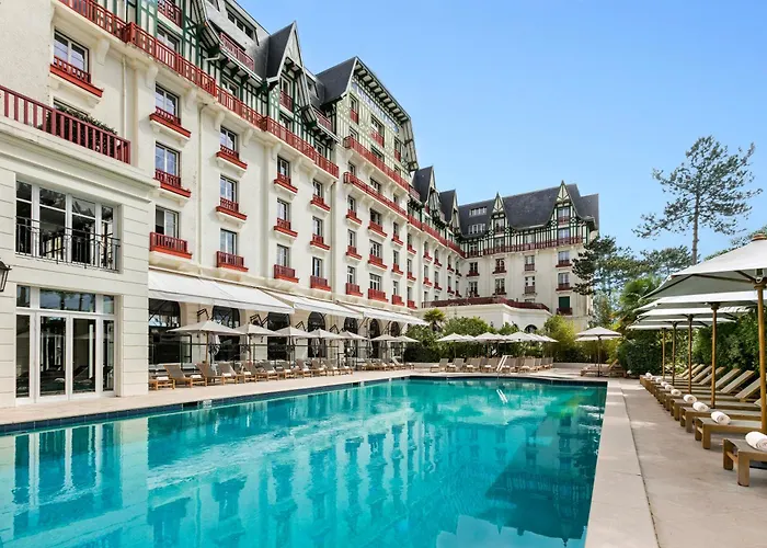 Hotel Barriere L'Hermitage