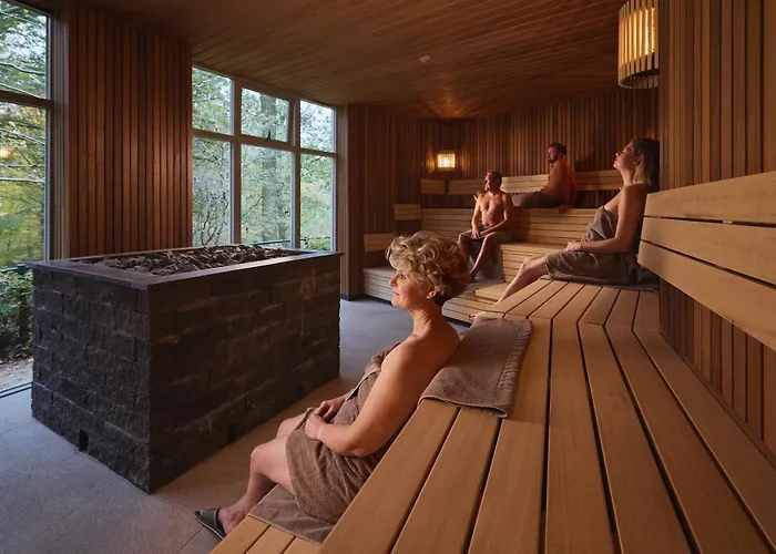 Wellnessresort & Hotel De Valkenberg