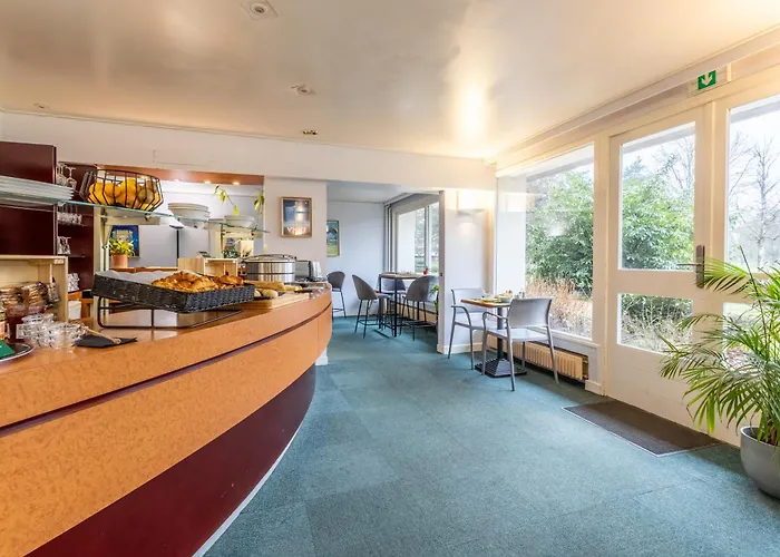 Brit Hotel Le Parc Vichy