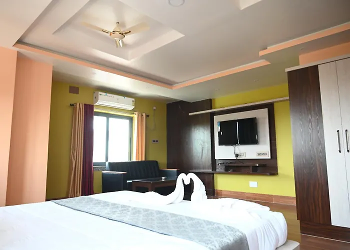 Hotel Tulusi Inn, Bolpur, Shantiniketan