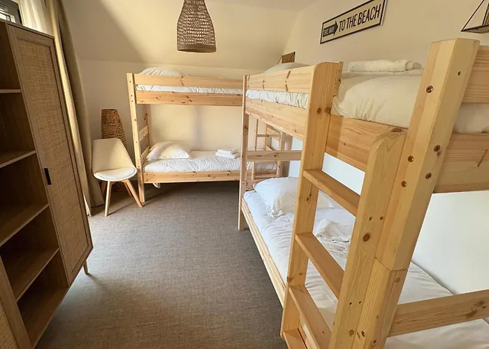 Logis- Hotel De La Baie De Wissant & Appartements