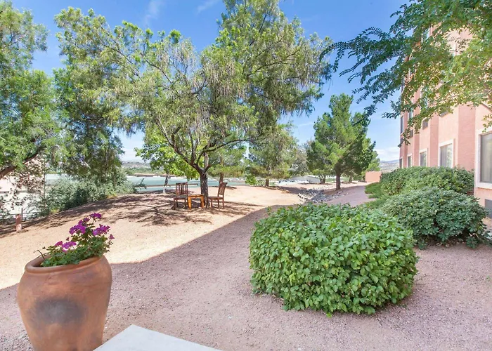 Days Inn By Wyndham Camp Verde Arizona