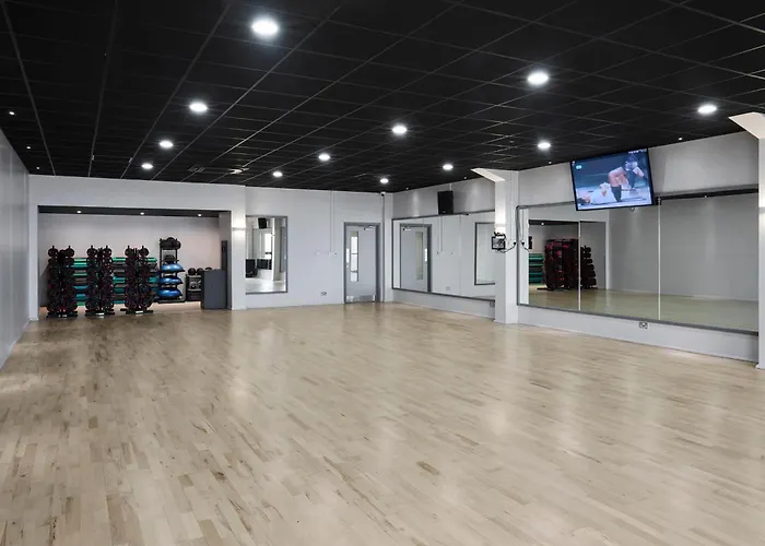 National Badminton Centre Lodge&Health Club