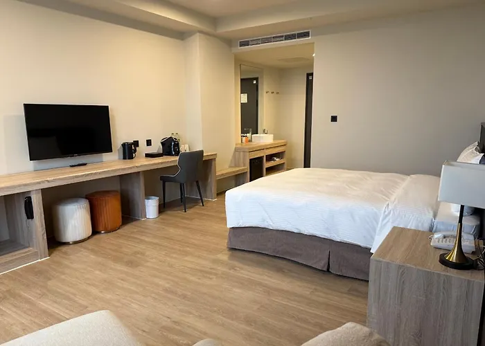 Floramos Hotel
