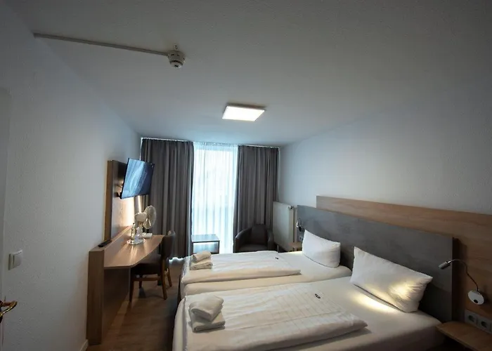Panorama Hotel In Neustadt An Der Weinstrasse