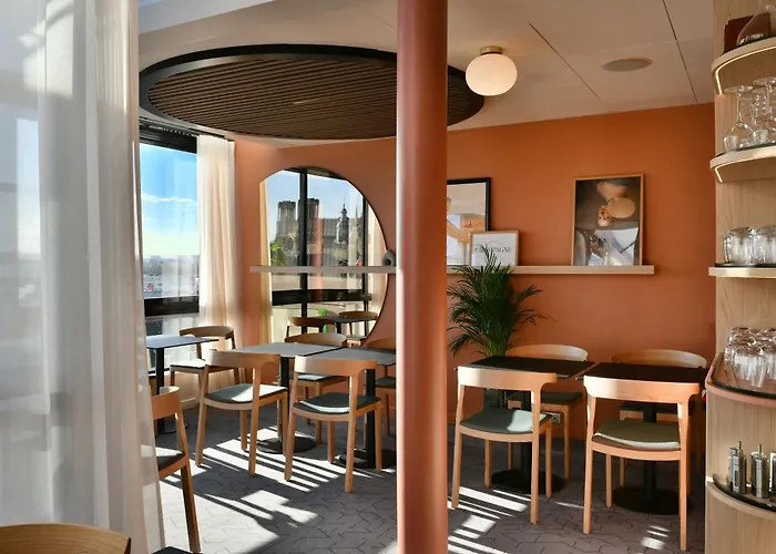 Holiday Inn Reims Centre By Ihg