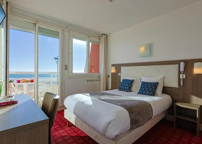 Logis Hotel & Restaurant Mediterranee