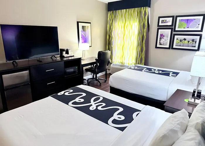 La Quinta By Wyndham Orlando Universal Area - Free Shuttle To Universal