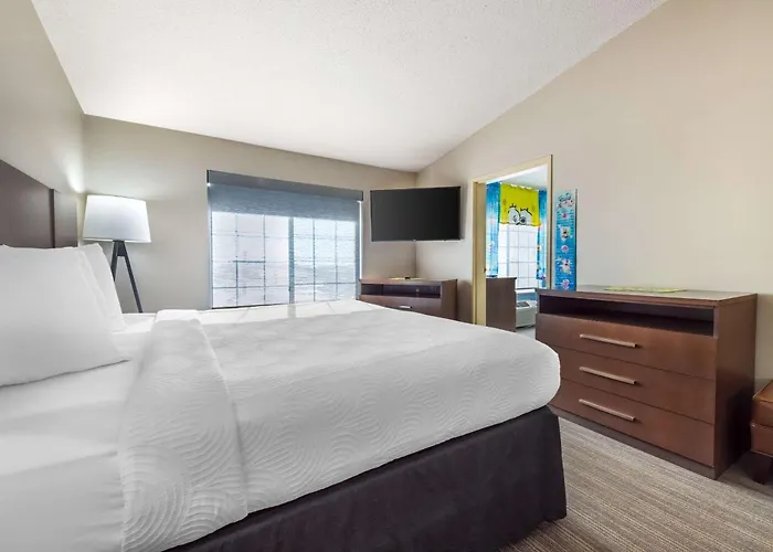 Country Inn & Suites By Radisson, Watertown, Sd