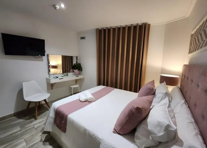 Don Leone Hotel