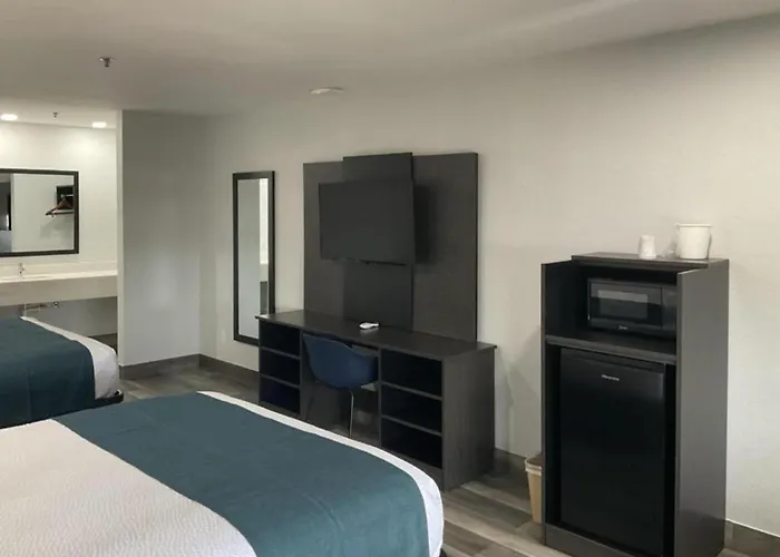 Studio 6 Suites Brenham, Tx